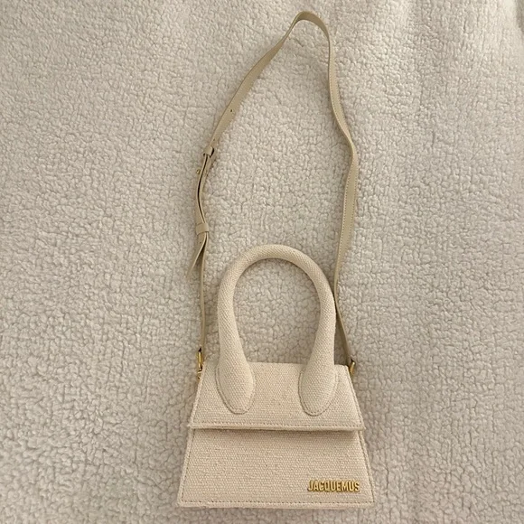 JACQUEMUS Chiquito Medium – Light Greige - Picture 8 of 14